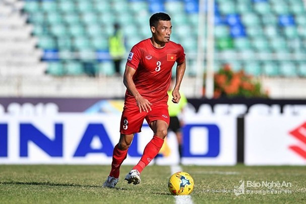 Trương Đình Luật là trụ cột của Đội tuyển Việt Nam tại AFF Cup 2016. Ảnh tư liệu.