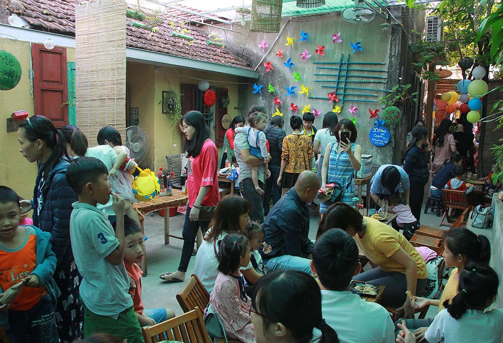 Chợ Phiên Ảnh: Chu Thanh