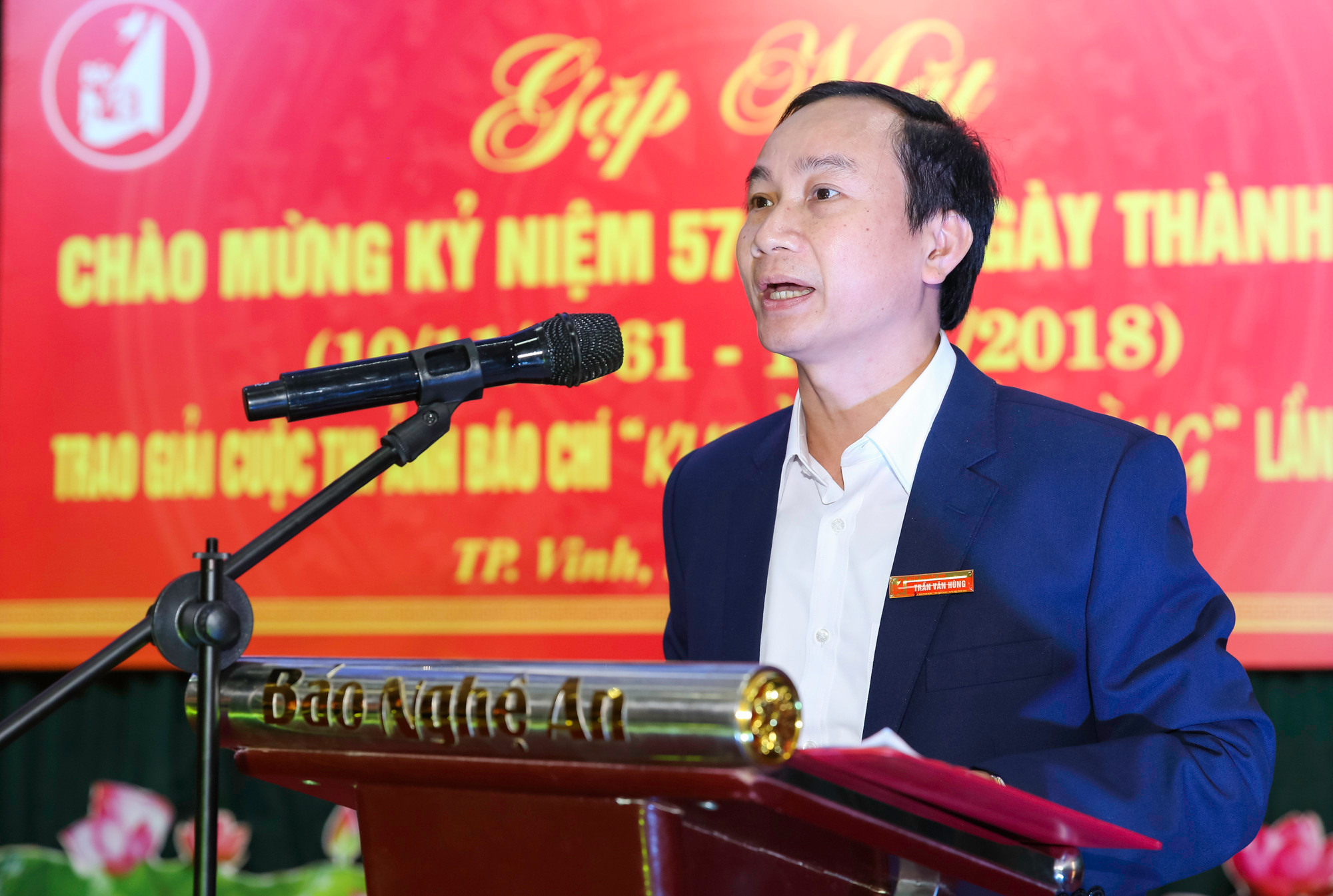 Phó Tổng biên tập Trần Văn Hùng phát biểu tại buổi lễ. Ảnh: Đức Anh