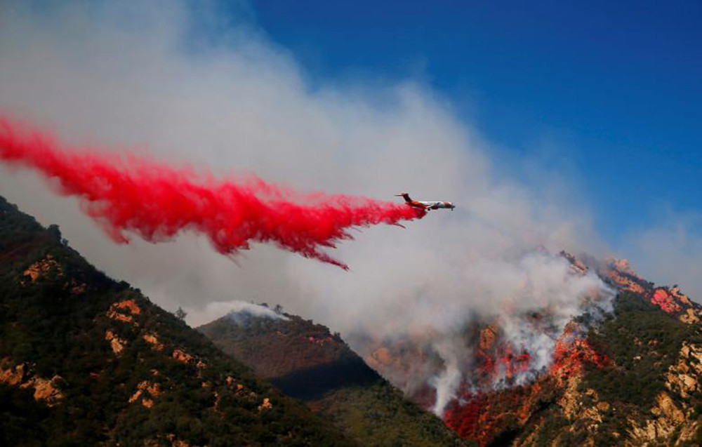 Cháy rừng bủa vây California (Mỹ)