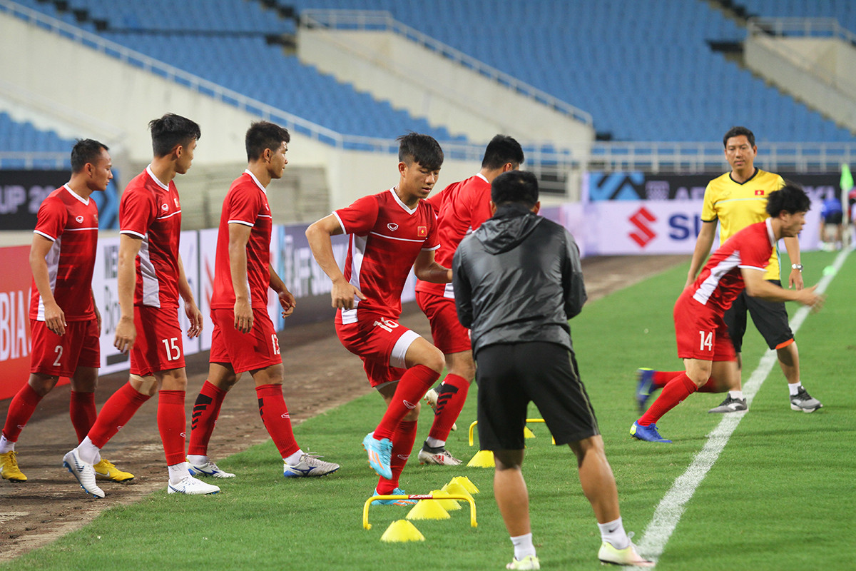 Tiền vệ Phan Văn Đức cũng cho thấy sự tự tin của mình trong lần đầu dự AFF Cup 2018 và được chơi trên sân Mỹ Đình. Ảnh: Trung Kiên