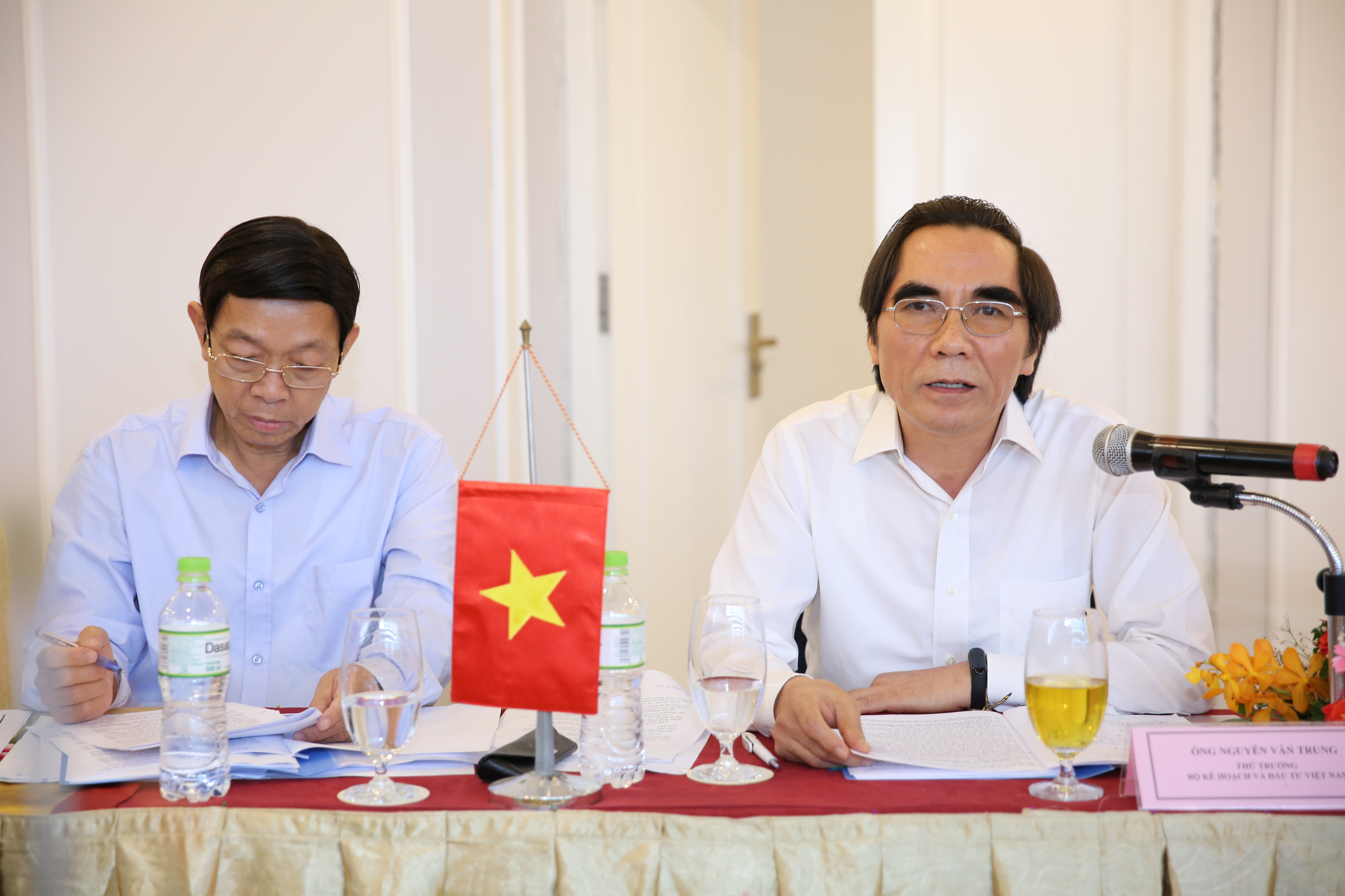 Thứ trưởng Bộ KH&ĐT Nguyễn Văn Trung phát biểu tại hội đàm. Ảnh: Đức Anh
