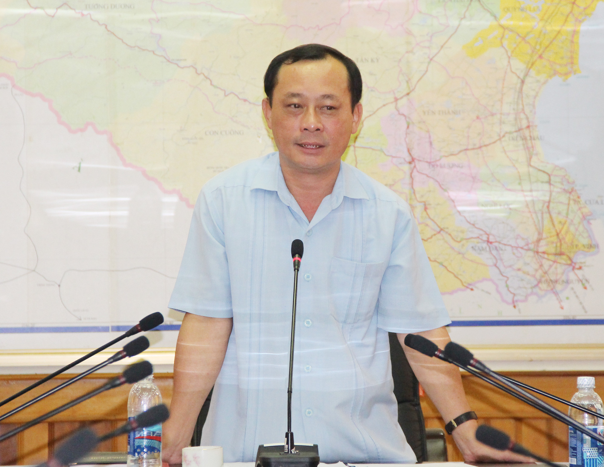 Trưởng an Pháp chế HĐND tỉnh Phan Đức Đồng kết luận tại cuộc làm việc. Ảnh: Minh Chi