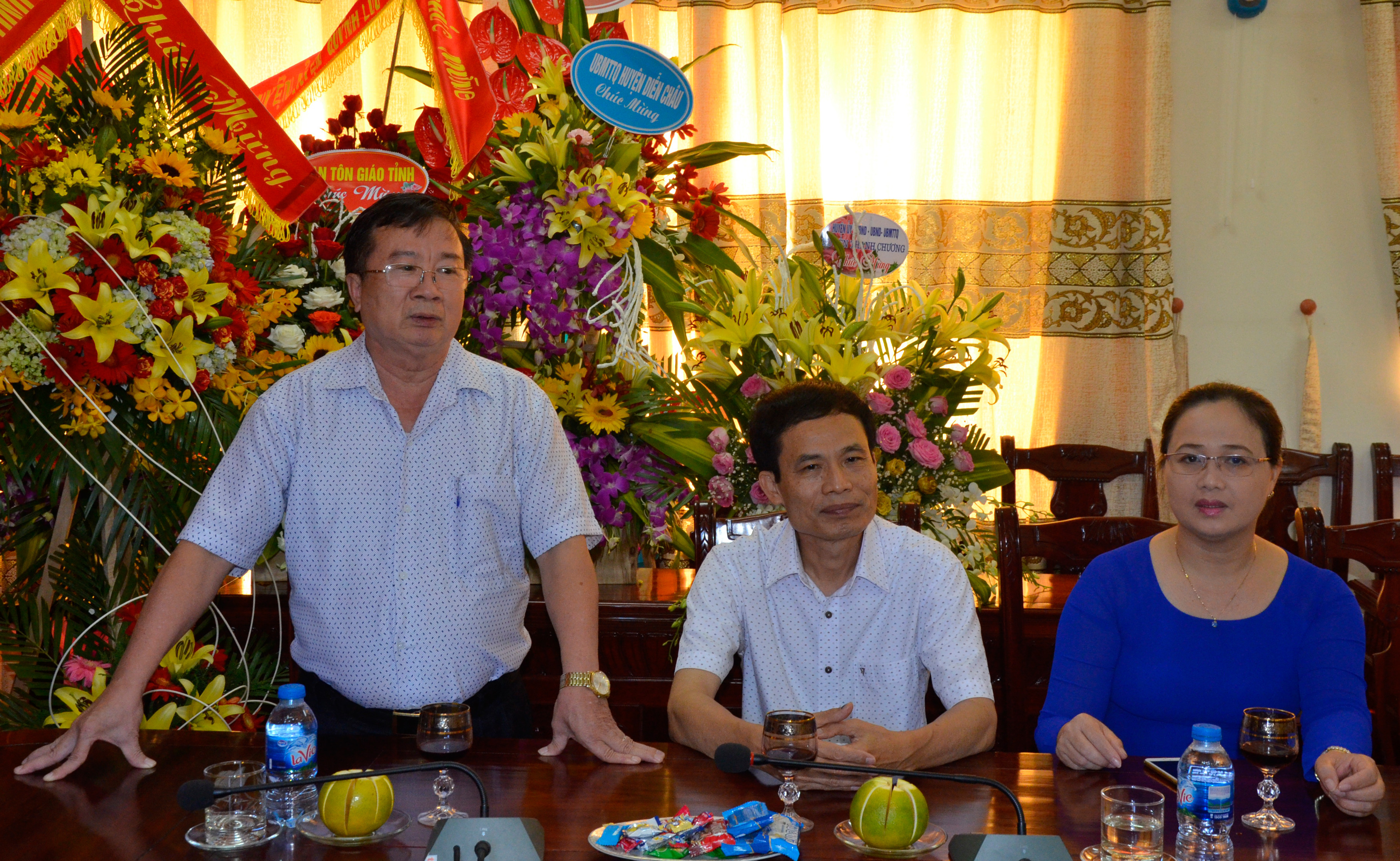 Phó Chủ tịch Thường trực Ủy ban MTTQ tỉnh phát biểu tại buổi lễ. Ảnh Thanh Lê