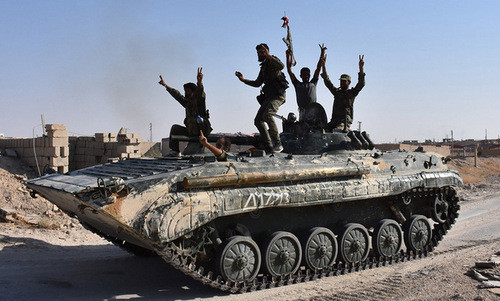 Binh sĩ quân đội chính phủ Syria tham chiến tại Al-Safa. Ảnh: AFP.