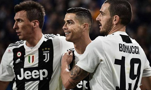 Ronaldo có bàn thắng thứ 10 cho Juventus. Ảnh: Reuters.