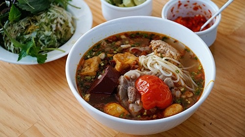 Bún riêu