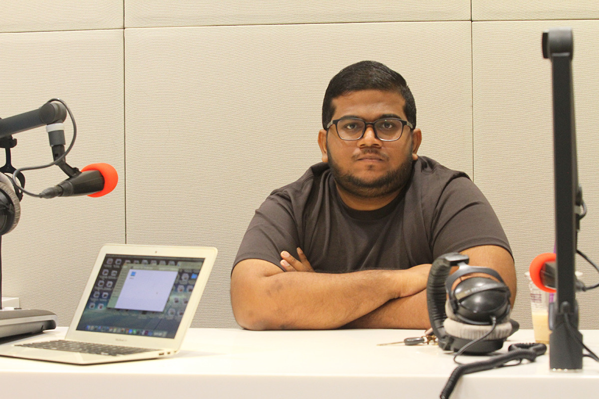 Keeshaanan Sundaresan đang là phóng viên của Fox Sports tại Malaysia. Ảnh: PV