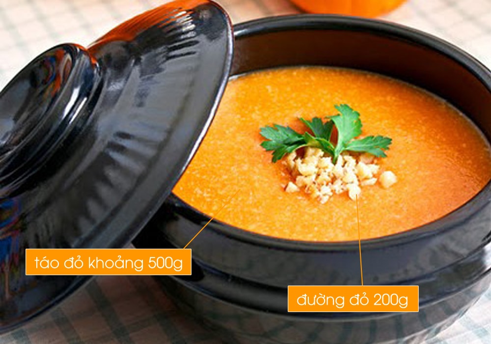 5. Cháo táo đỏ, bí ngô: Lấy một quả bí ngô, táo đỏ khoảng 500g, đường đỏ 200g, đổ nước vừa đủ để nấu thành cháo. Món cháo có tác dụng thanh phế, trừ ho hen, chống dị ứng. 