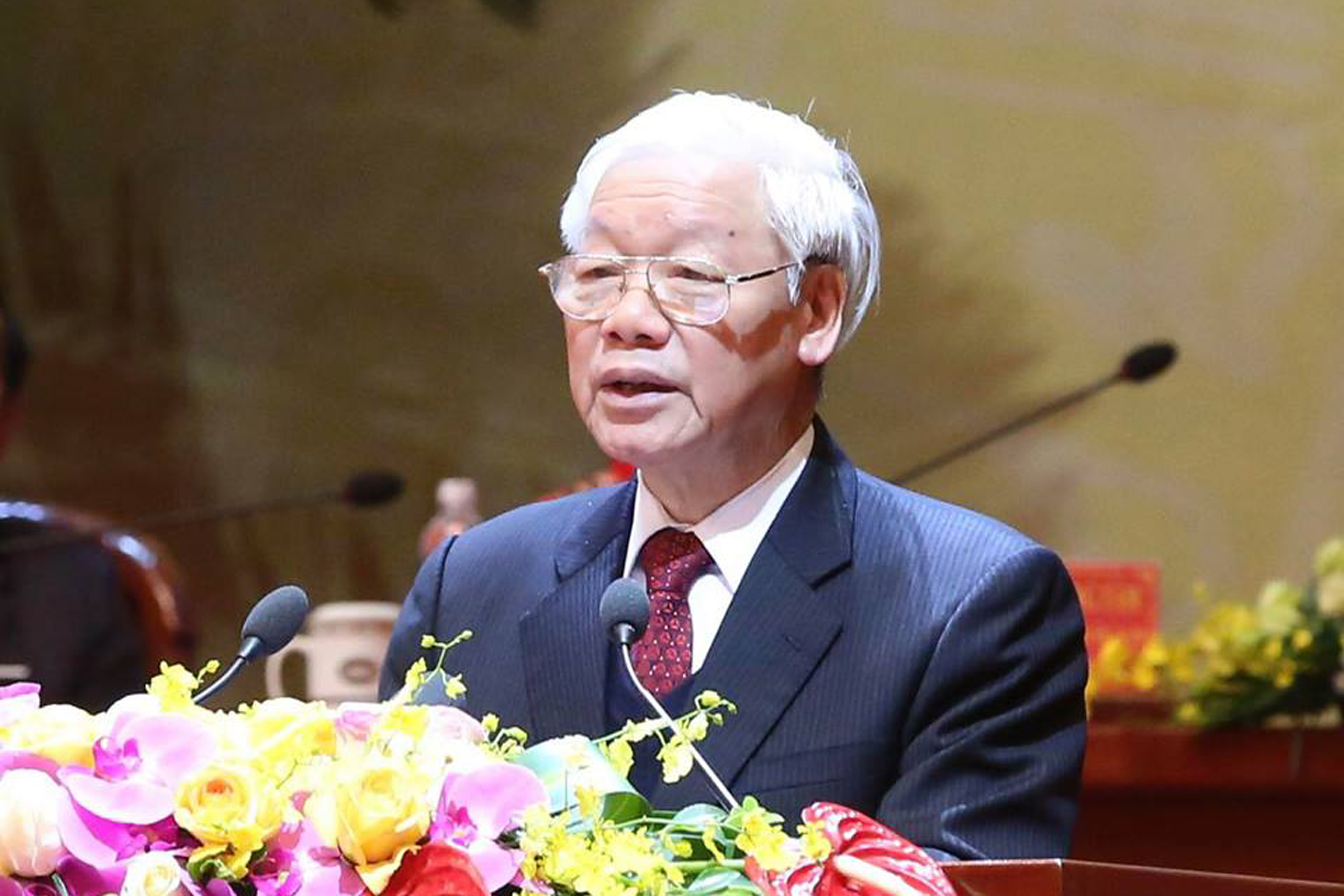 Tổng Bí thư, Chủ tịch nước Nguyễn Phú Trọng đề nghị các cấp ủy Đảng, chính quyền, Mặt trận Tổ quốc và các tổ chức chính trị - xã hội tạo điều kiện thuận lợi hơn nữa để các cấp Hội Nông dân Việt Nam hoạt động có hiệu quả.