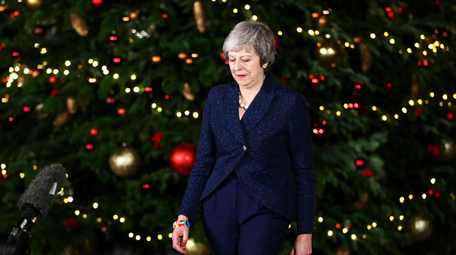 Thủ tướng May đã giữ được chức vụ của mình sau cuộc bỏ phiếu nội bộ đảng Bảo thủ ngày 12.12 /// Reuters