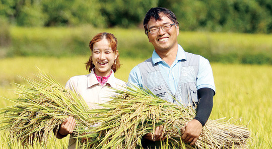 NLĐ chỉ được đăng ký dự thi tiếng Hàn trong ngành nông nghiệp và phải chọn nghề muốn làm việc là trồng trọt hoặc chăn nuôi. Mỗi thí sinh chỉ được nộp duy nhất một đơn đăng ký dự thi Ảnh minh hoa
