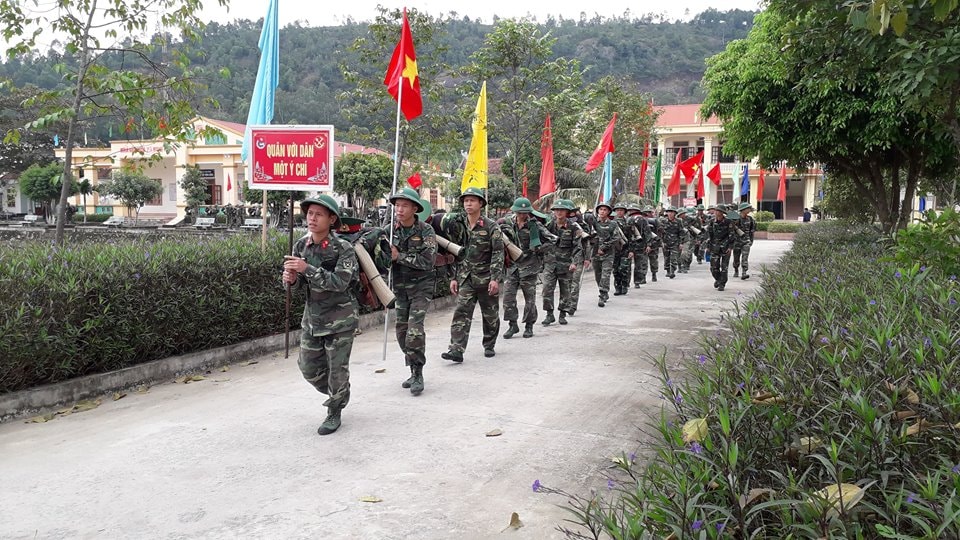 Hơn 60 CB, chiễn sỹ lữ đoàn công binh 414 QK4 hành quân dã ngoại về xã Nghi Đồng, nghi lộc làm công tác dân vận