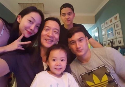 Linh Nga: Cả gia đình hãnh diện vì em Đặng Văn Lâm