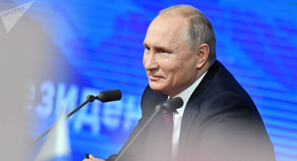 Tổng thống Nga Vladimir Putin chủ trì cuộc họp báo lớn được tổ chức hàng năm. Ảnh: Sputnik