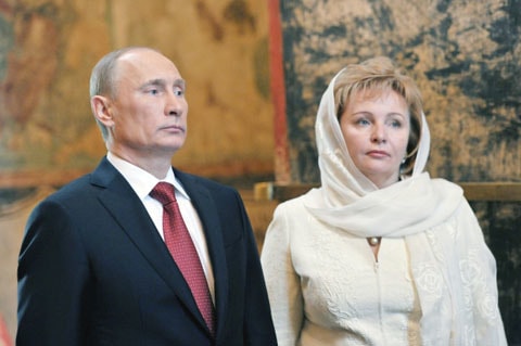 Ảnh chụp vợ chồng tổng thống Putin năm 2012. Ảnh: Theprovince.