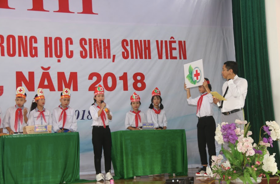 Các đội thi bám sát từng điểm số trong phần thi thách đấu. Ảnh: P.A