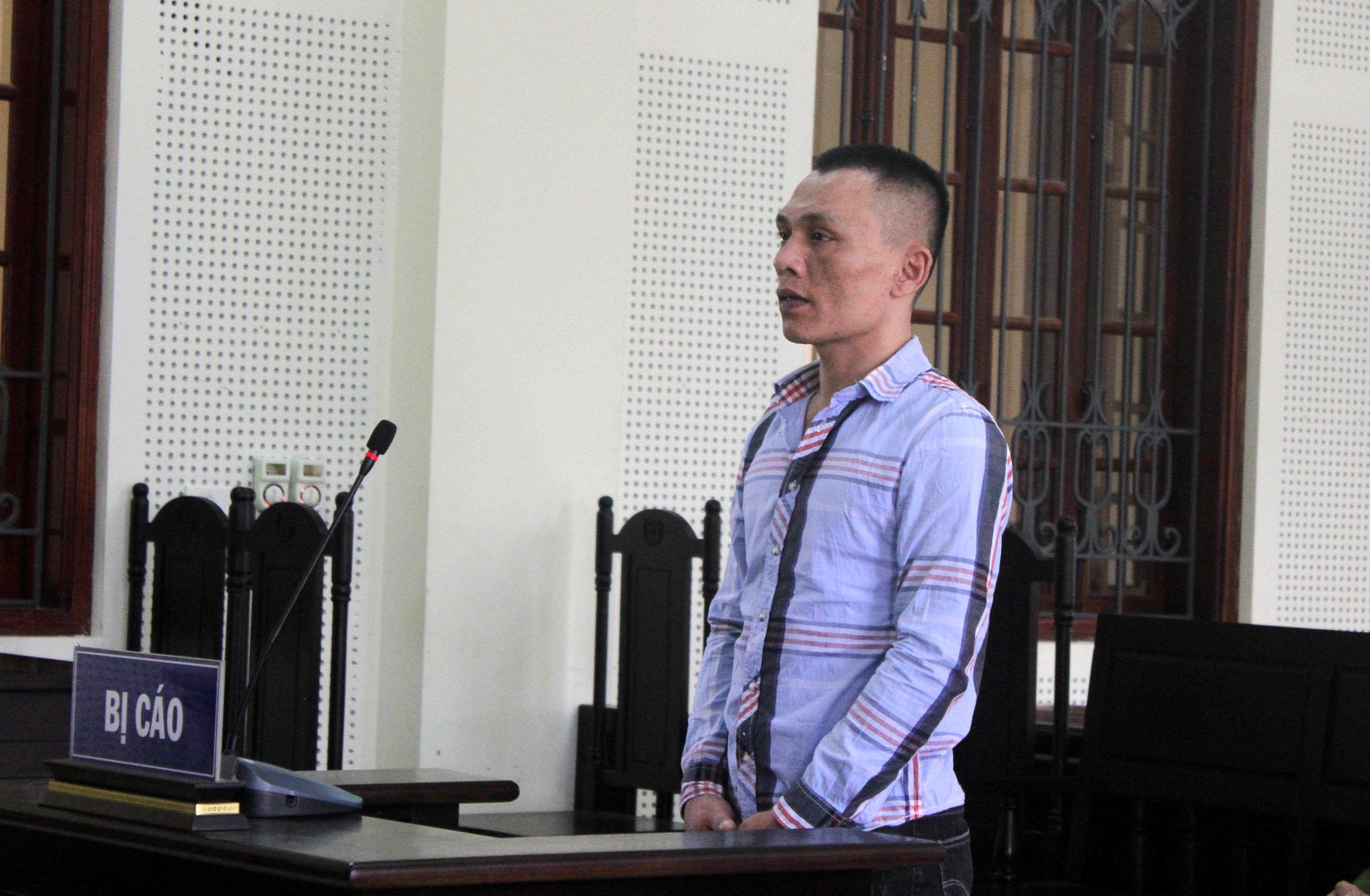 Bị cáo Lê Ngọc Tuấn tại tòa. Ảnh: Nguyễn Dương