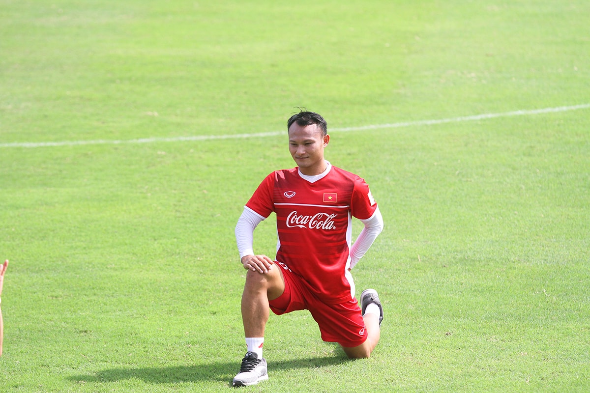Trọng Hoàng bỏ lỡ Asian Cup 2019. Ảnh: Trung Kiên