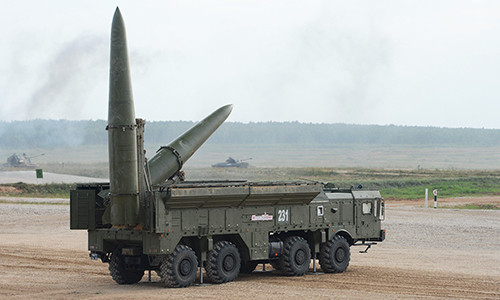 Tổ hợp tên lửa Iskander tham gia tập trận tại Nga. Ảnh: RIA Novosti.