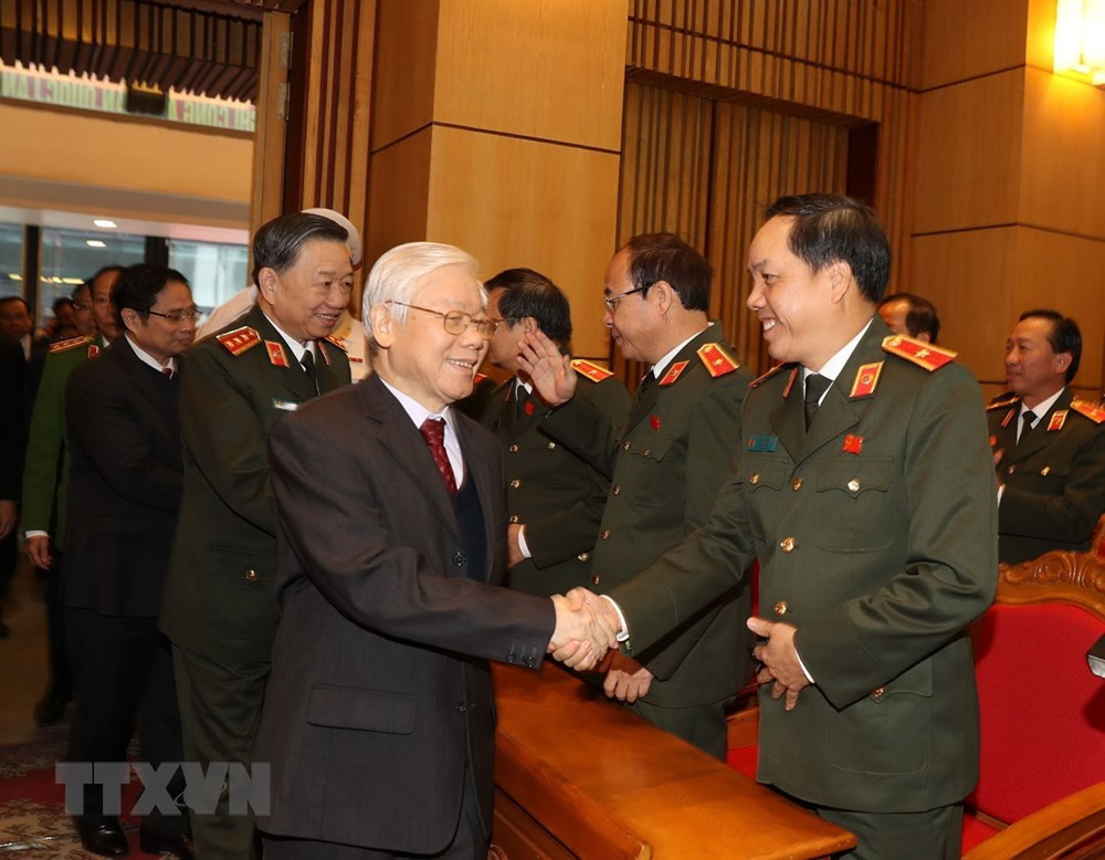 Tổng Bí thư, Chủ tịch nước Nguyễn Phú Trọng với các đại biểu dự hội nghị. (Ảnh Trí Dũng-TTXVN)