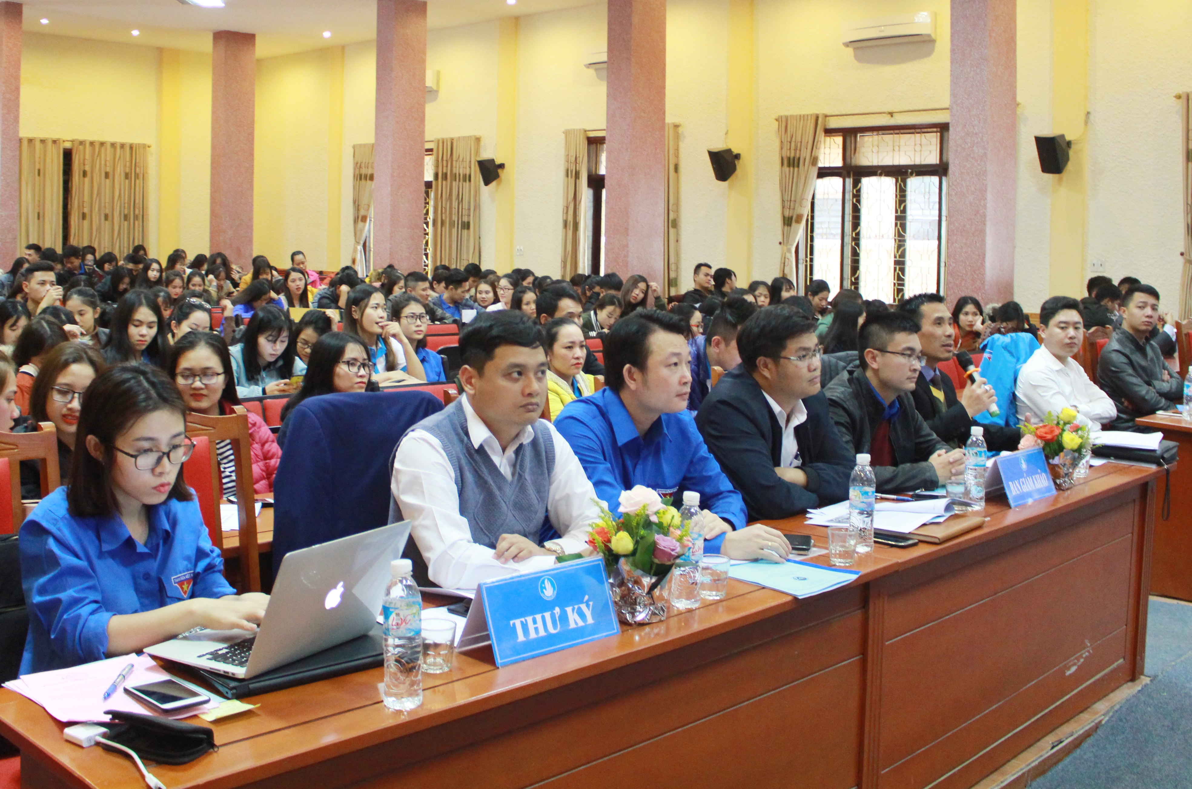 Cuộc thi 