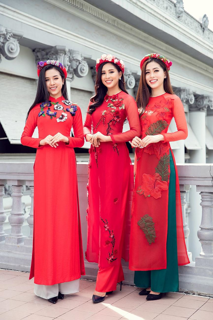 Top 3 HH Việt Nam 2018 khoe nhan sắc 'thanh xuân rực lửa' với áo dài - ảnh 9