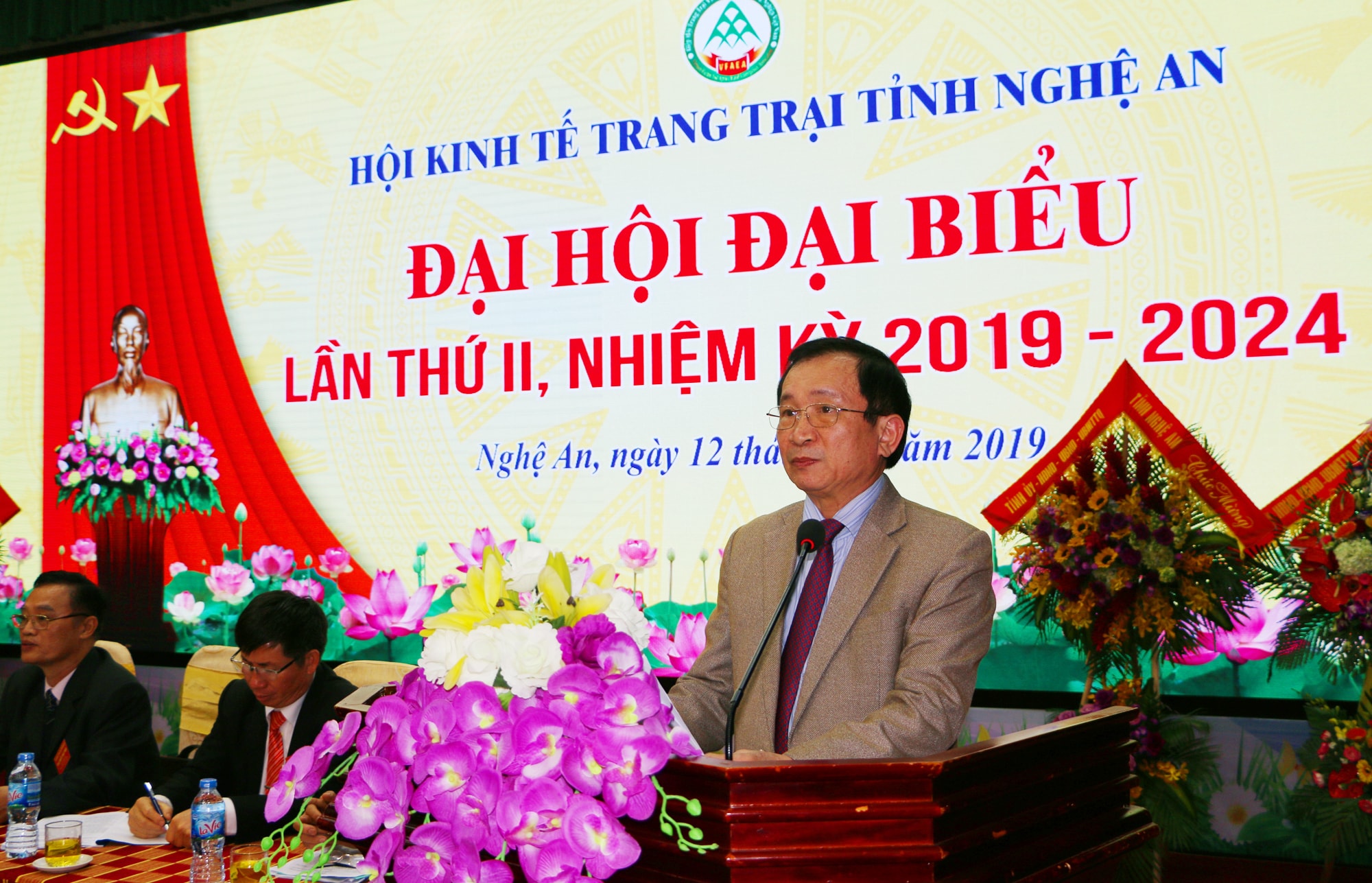 Đồng chí Đinh Viết Hồng - Phó Chủ tịch UBND tỉnh phát biểu chỉ đạo tại Đại hội, nhấn mạnh những nhiệm vụ trọng tâm của nhiệm kỳ mới của Hội. Ảnh: Nguyễn Hải