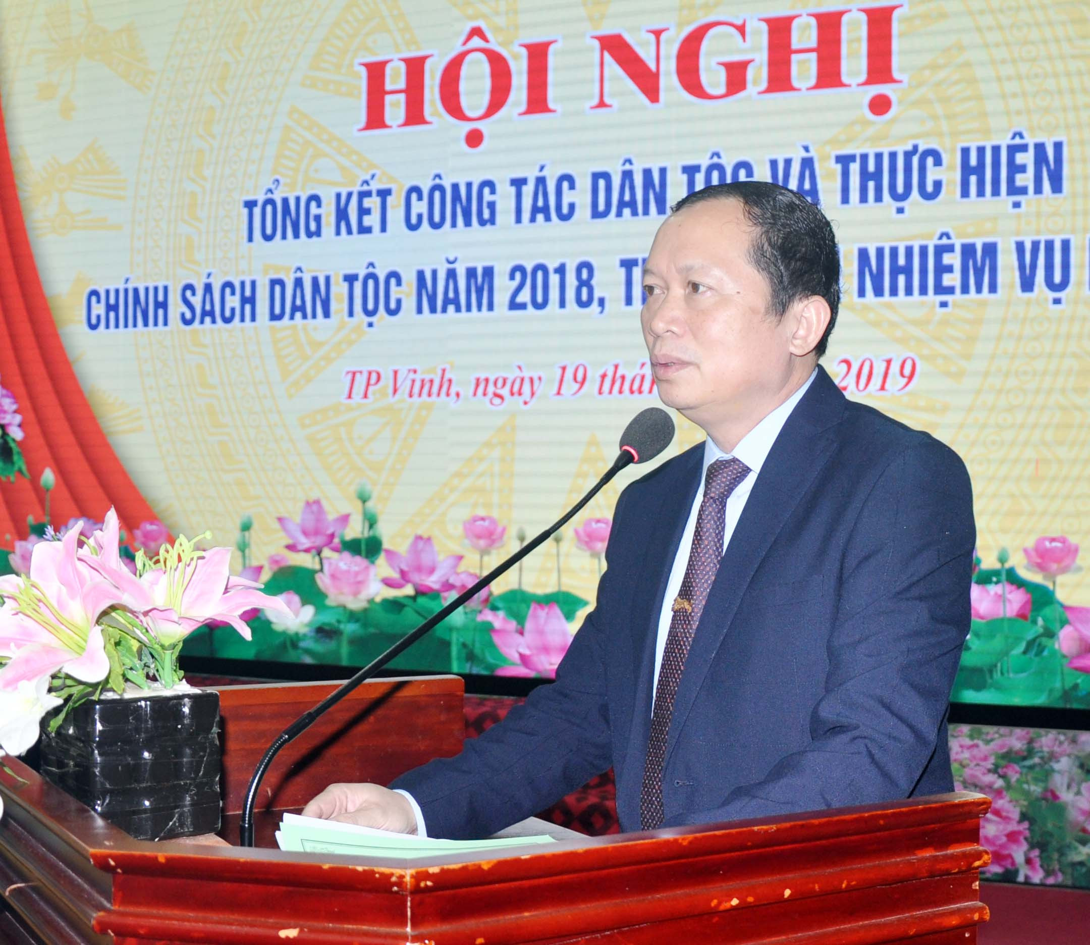 Đồng chí Lương Thanh Hải - Ủy viên BCH Đảng bộ tỉnh, Trưởng Ban Dân tộc tỉnh phát biểu