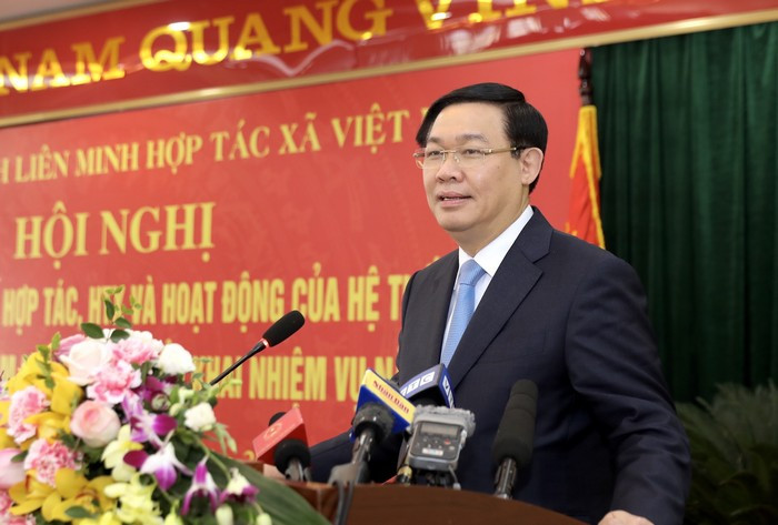 Phó Thủ tướng Vương Đình Huệ phát biểu chỉ đạo tại Hội nghị. Ảnh: Hiền Hòa