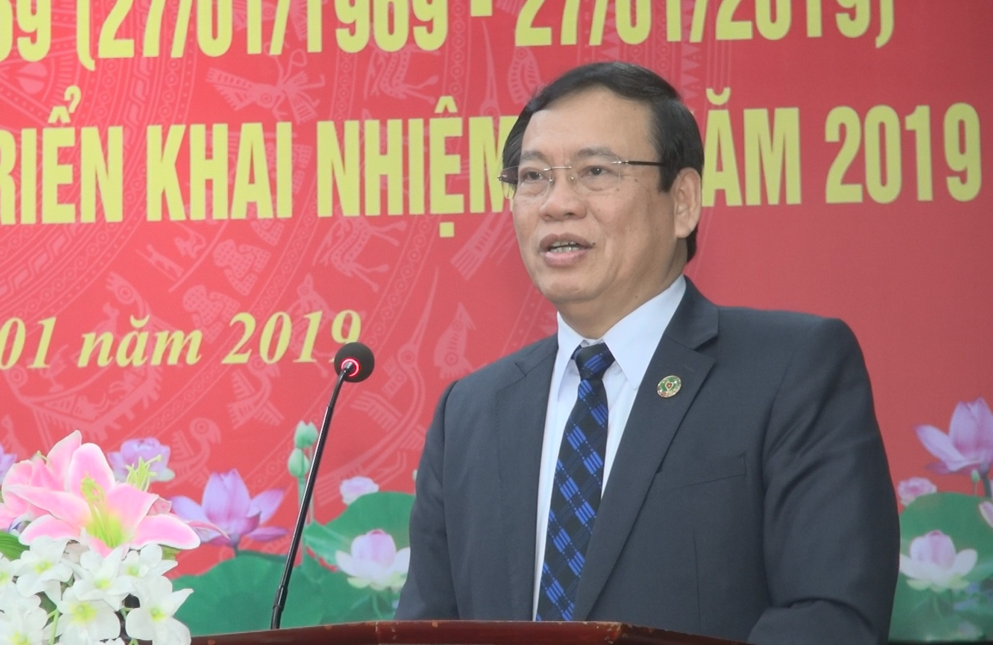 Ông Vũ Trọng Kim, Chủ tịch Hội Cựu TNXP Việt Nam phát biểu ghi nhận đánh giá cao hoạt động của Hội TNXP Nghệ An trong năm 2018. Ảnh: Thành Chung