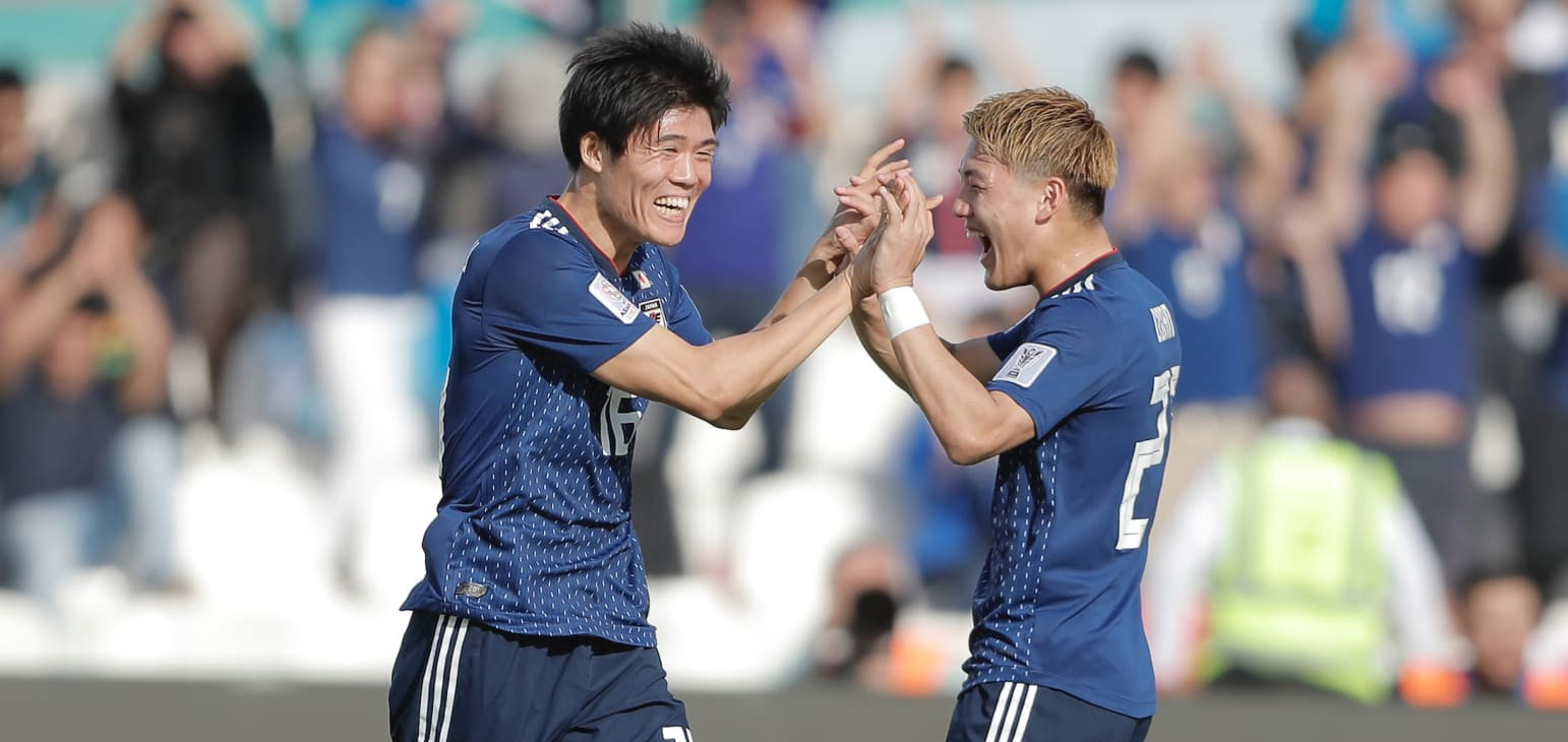 Trung vệ Takehiro Tomiyasu ăn mừng sau khi ghi bàn cho ĐT Nhật Bản. Ảnh: AFC