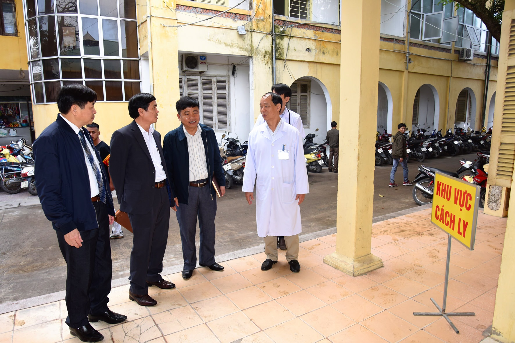 Khu vực cách ly điều trị trẻ mắc sởi. Ảnh: Thành Sơn