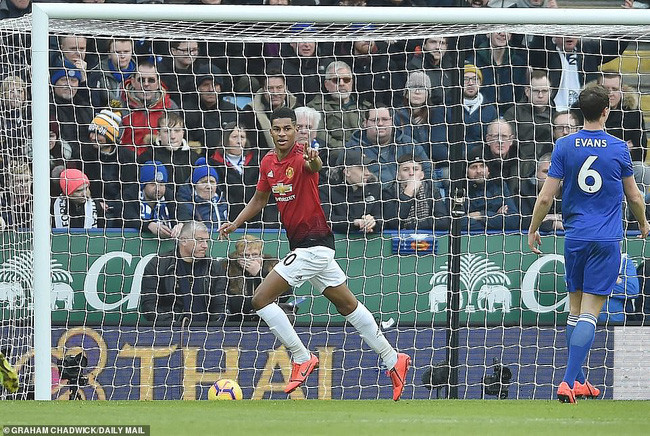 Bàn thắng duy nhất của Rashford ở phút thứ 9 đã giúp Man Utd có được chiến thắng quan trọng trong chuyến làm khách trên sân của Leicester City