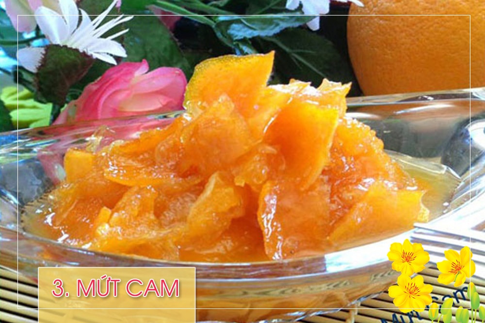 Cam là loại trái cây giàu vitamin C, giúp tăng cường sức khỏe cho hệ miễn dịch trong những ngày mùa đông. Ngoài ra cam còn có khả năng kháng viêm, ngăn ngừa chứng cảm lạnh và hỗ trợ bạn giảm cân. Bạn có thể tự chế biến món mứt cam thơm ngon và mang lại nhiều lợi ích cho sức khỏe nhất là trong những ngày Tết.