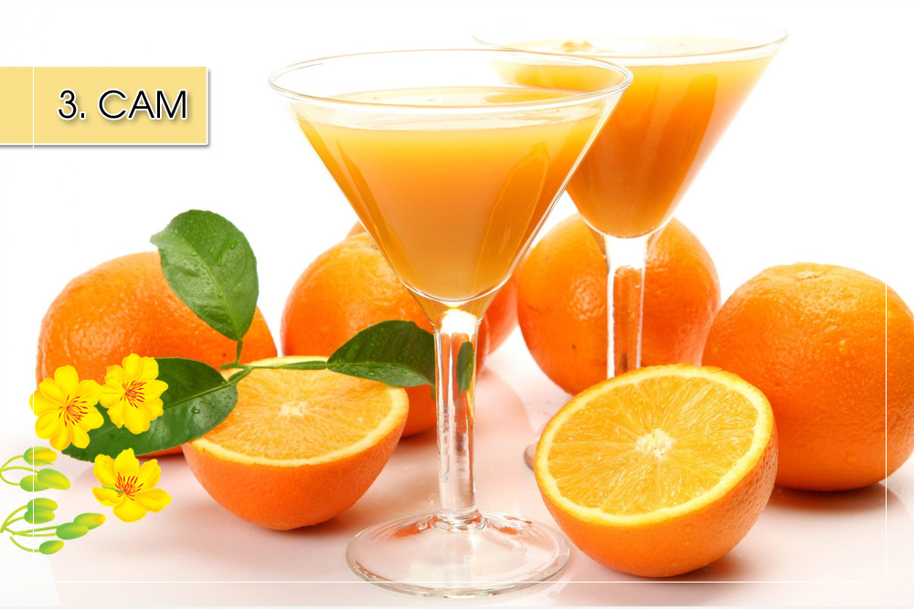 Khoảng 90% thành phần trong quả cam là nước. Ngoài việc bổ sung nhu cầu về chất ẩm cho cơ thể, nước cam còn chứa nhiều vitamin C, giúp tăng sức đề kháng, giữ cho cơ thể luôn mạnh khỏe trong điều kiện thời tiết nóng bức.