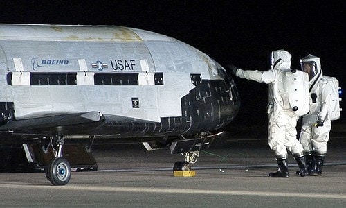 Máy bay vũ trụ X-37B, một trong các dự án bí ẩn của quân đội Mỹ. Ảnh: USAF.