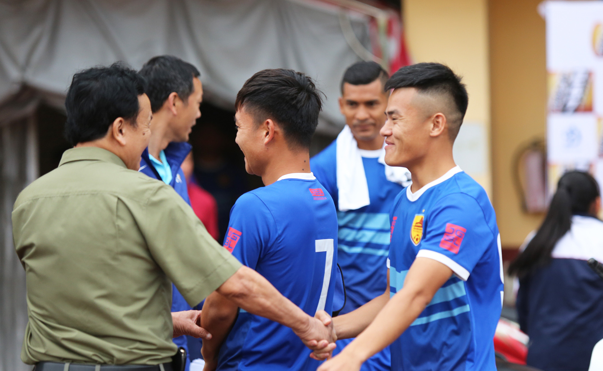 Hậu vệ Nguyễn Anh Hùng khoác áo Quảng Nam, đối đầu SLNA trong ngày khai màn V.League 2019. Ảnh: Trung Kiên