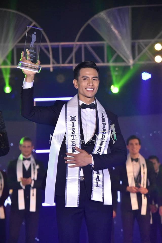 Nguoi mau Viet dang quang Mister International 2019 hinh anh 2