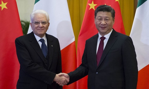 Chủ tịch Trung Quốc Tập Cận Bình (phải) và Tổng thống Italy Sergio Mattarella tại Bắc Kinh năm 2017. Ảnh: Xinhua.