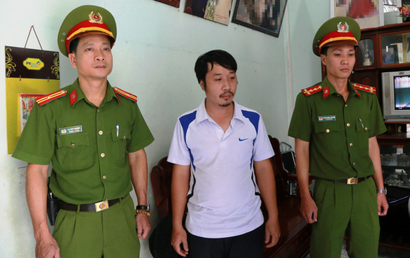 Ông Nguyễn Xuân Hợp bị cơ quan công an bắt tạm giam vì hành vi lừa đảo. Ảnh: Trần Hồng