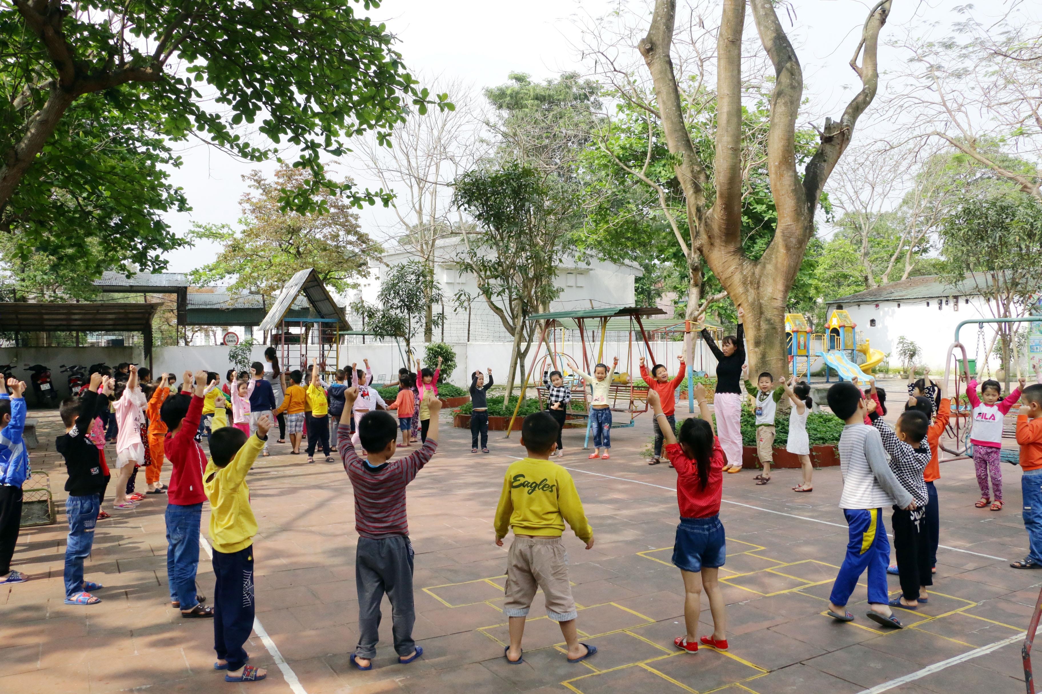 Nhiều lớp học ở Vinh hiện tỷ lệ nam nhiều hơn nữ. Ảnh: Mỹ Hà