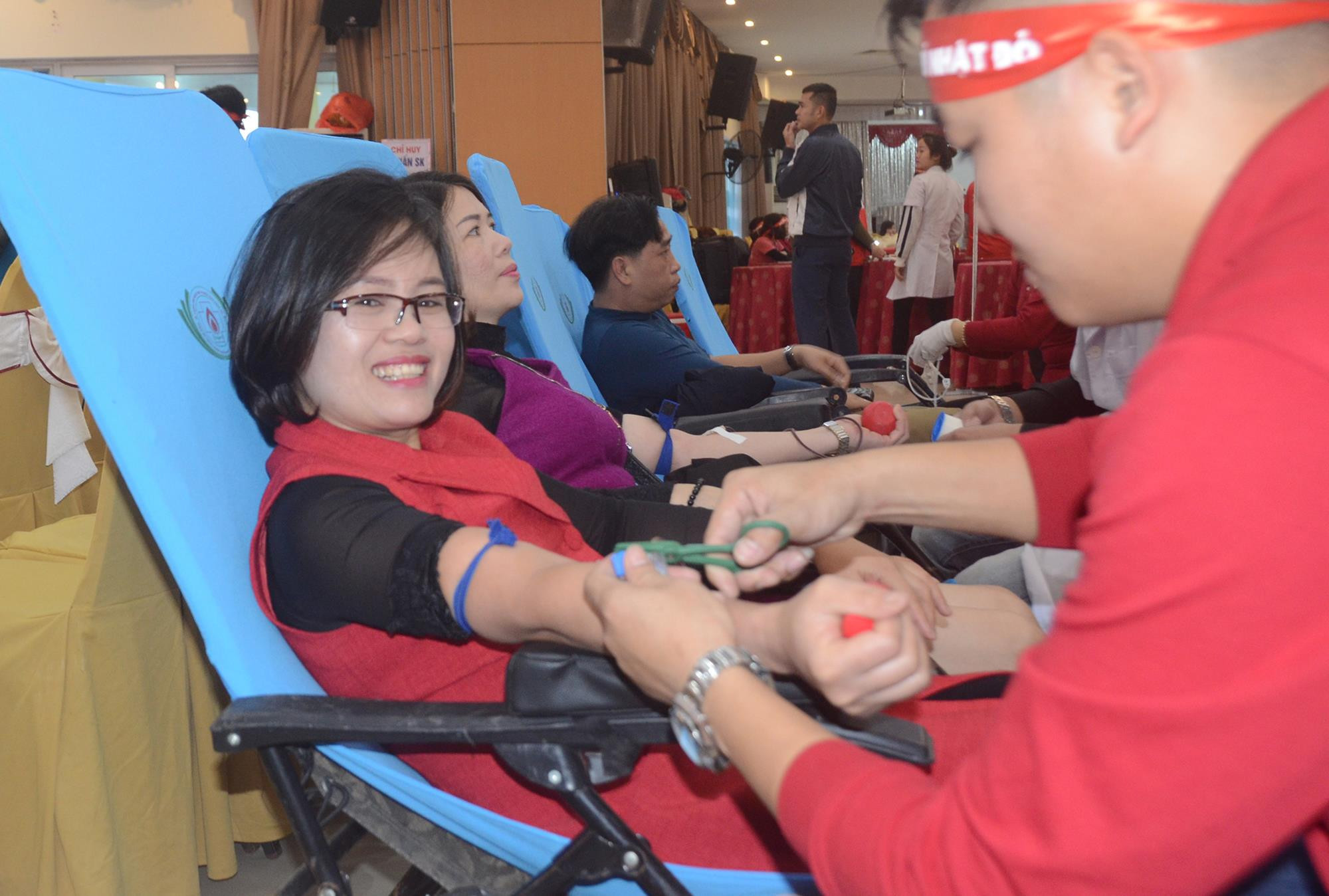 Tỷ lệ người dân Nghệ An tham gia hiến máu tình nguyện ngày một tăng. Ảnh: Thành Chung