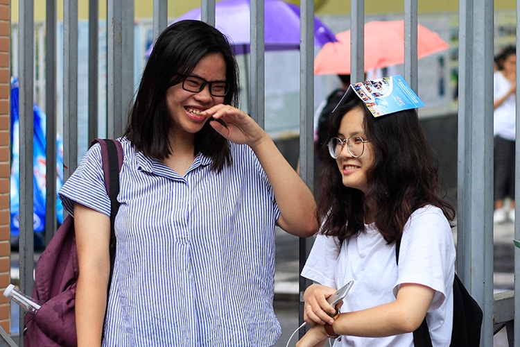 Thí sinh dự kỳ thi THPT quốc gia năm 2018 tại Hà Nội. Ảnh: Dương Tâm