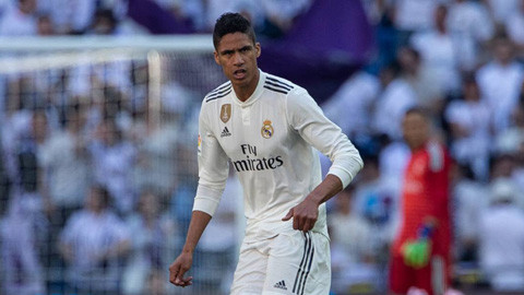 Varane cân nhắc rời Real vì quá no nê danh hiệu