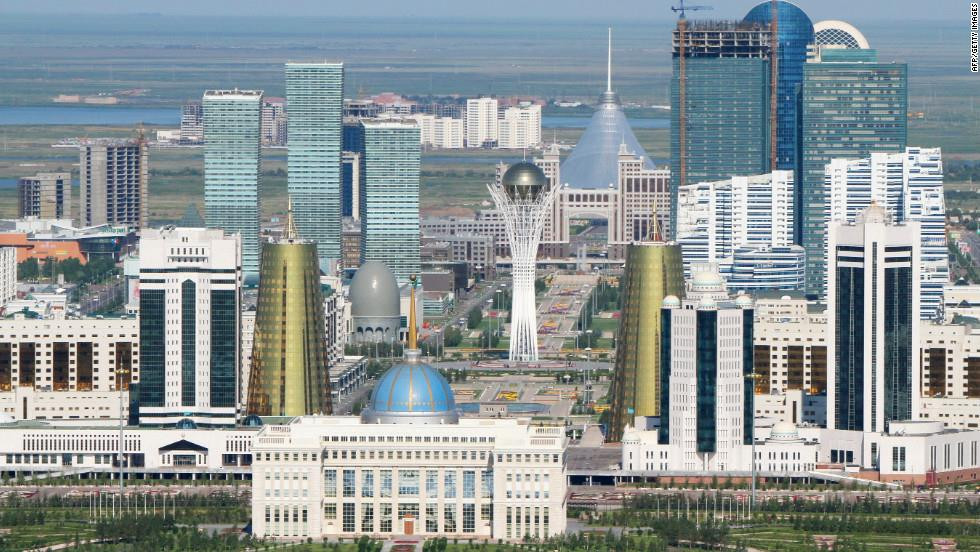 Thủ đô Astana – một trong những thành phố độc đáo nhất thế giới và cũng là di sản đáng chú ý của của ông Nursultan Navarbayev. Ảnh: CNN