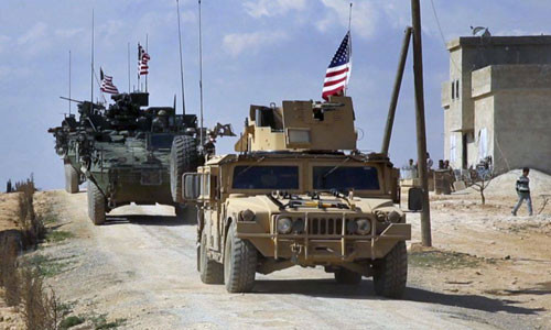 Xe quân sự Mỹ hoạt động ở Syria. Ảnh: Reuters.