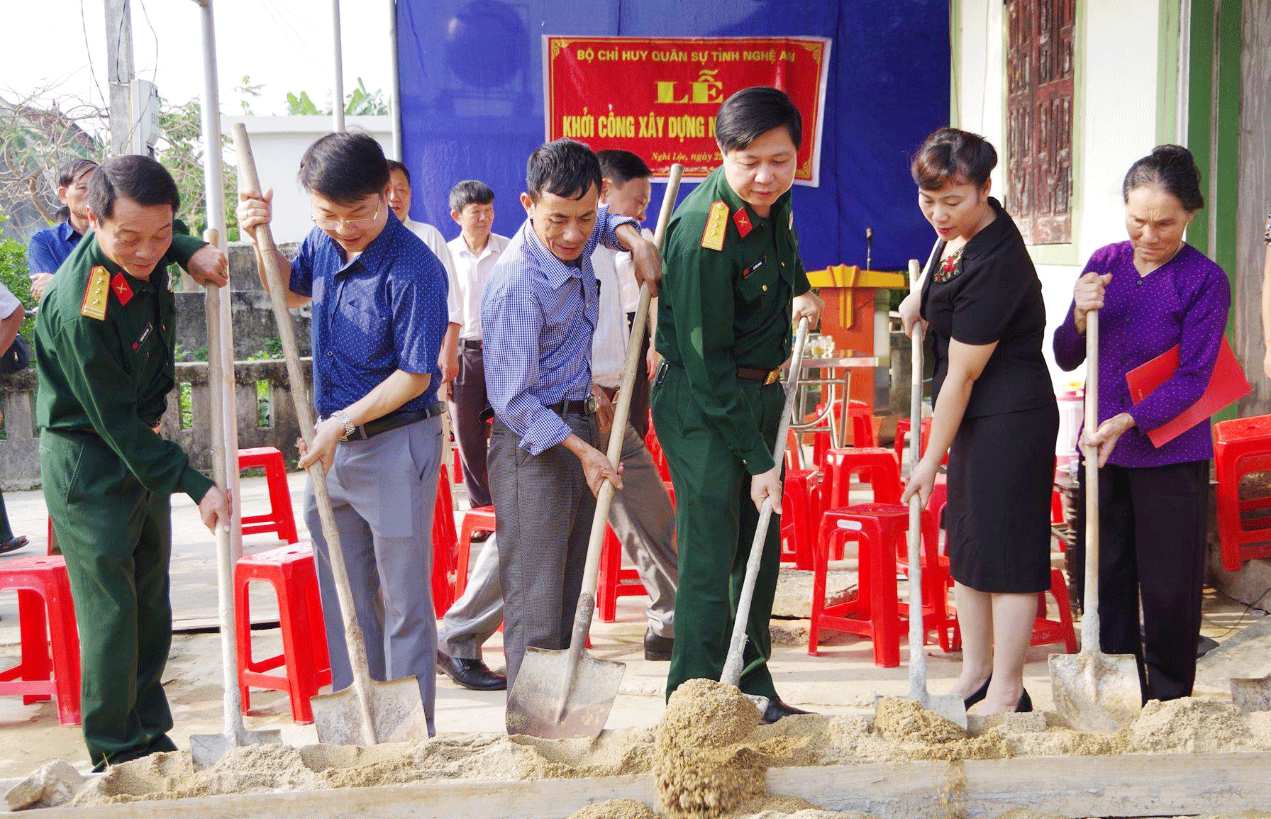 nhà Nghi Lộc