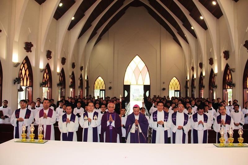 Các Giám mục, Linh mục, chủng sinh tham dự tuần Tĩnh tâm năm 2019