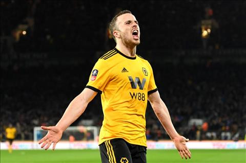 Diogo Jota  Cân bằng tỉ số 1 - 1 cho đôi chủ nhà Wolves ảnh Getty